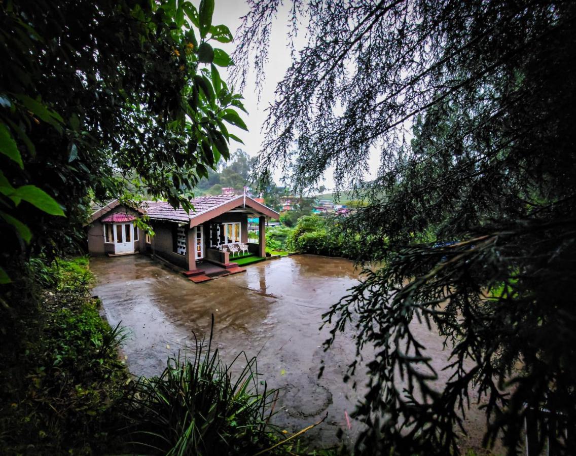 Hotel Bob'S Woodside Bungalow Udagamandalam Exterior foto
